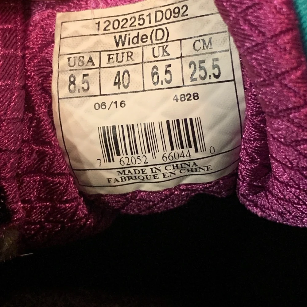 Brooks athletic sneakers GHOST  9 purple turquoise Sz 8.5D Wide Woman Running - Picture 6 of 7